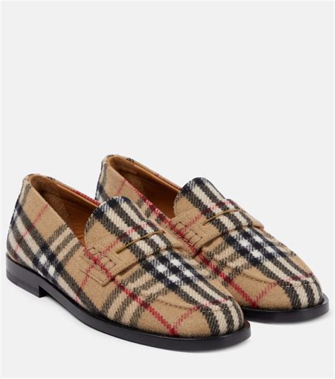 burberry flat lay|burberry loafers women's.